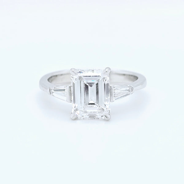 Platinum Emerald-Cut Diamond Three-Stone Engagement Ring – 1.57ct E/VVS1