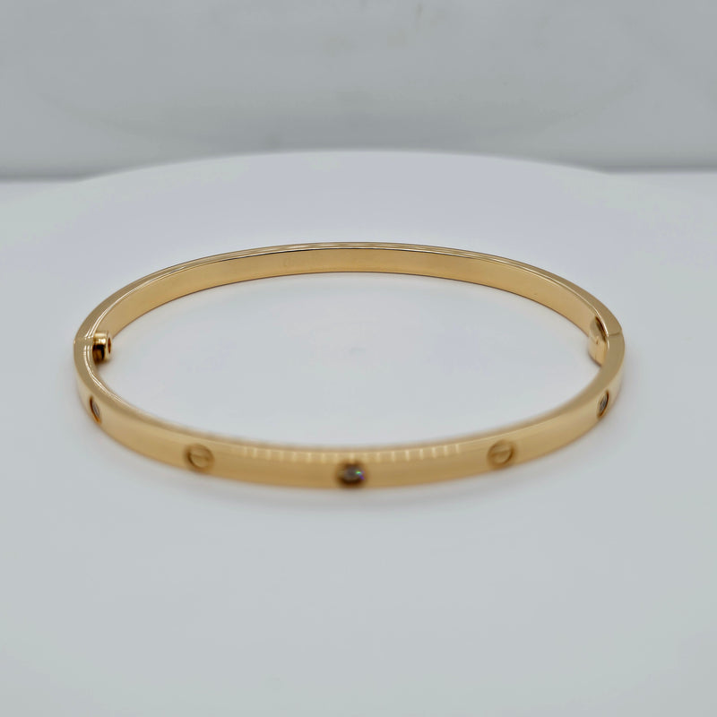 Pre-Owned | Size - 17 / 18ct Yellow Gold Cartier Love Bracelet diamonds