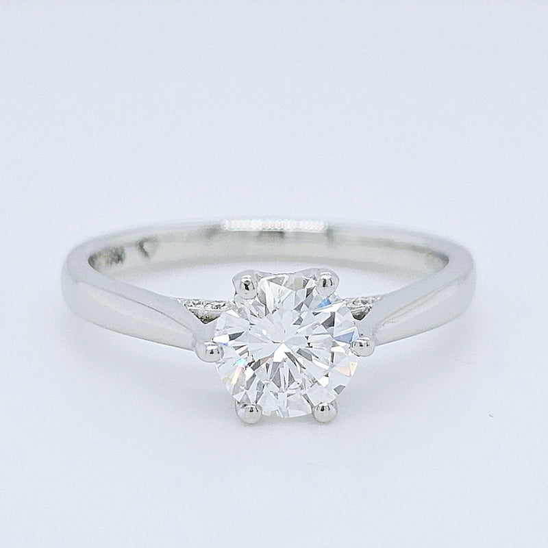 Engagement ring | Proposal ring | Platinum ring | Cathedral setting ring | White diamond