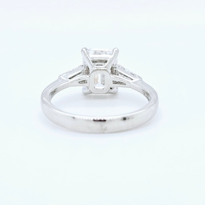 Platinum Emerald-Cut Diamond Three-Stone Engagement Ring – 1.57ct E/VVS1