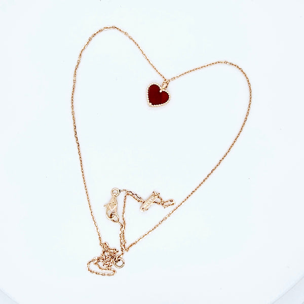 Pre-Owned Van Cleef & Arpels Sweet Hearts Pendant – 18ct Rose Gold & Carnelian